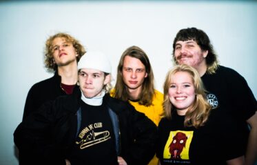 Cloudsurfers