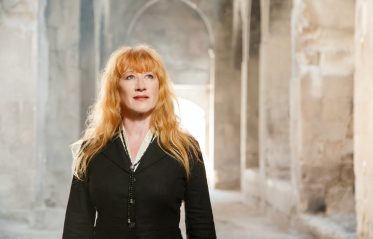Afbeelding voor Loreena McKennitt